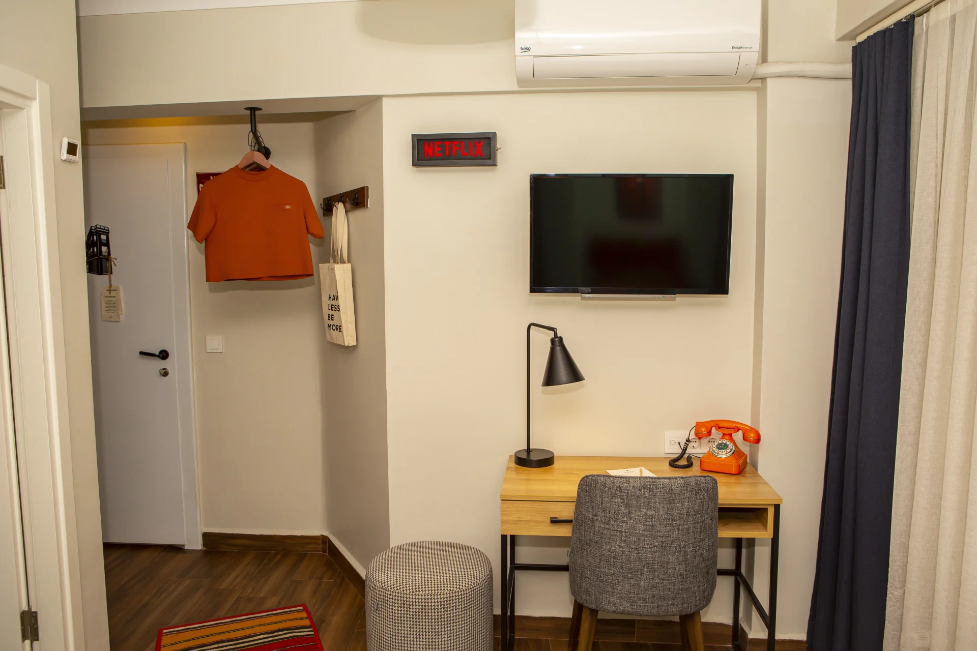 Medium Superior Room